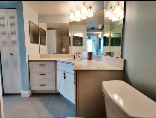 1000 Scotia Drive 506, Hypoluxo, FL 33462