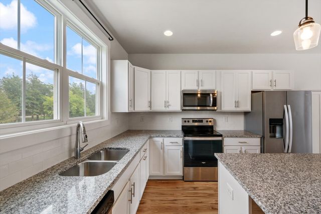 104 Harper Lndg, Chapel Hill, TN 37034