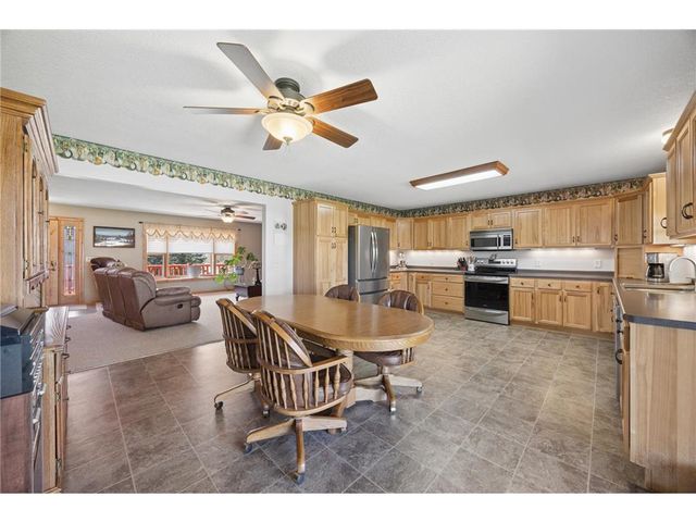 17991 Glendorado Road, Princeton, MN 55371