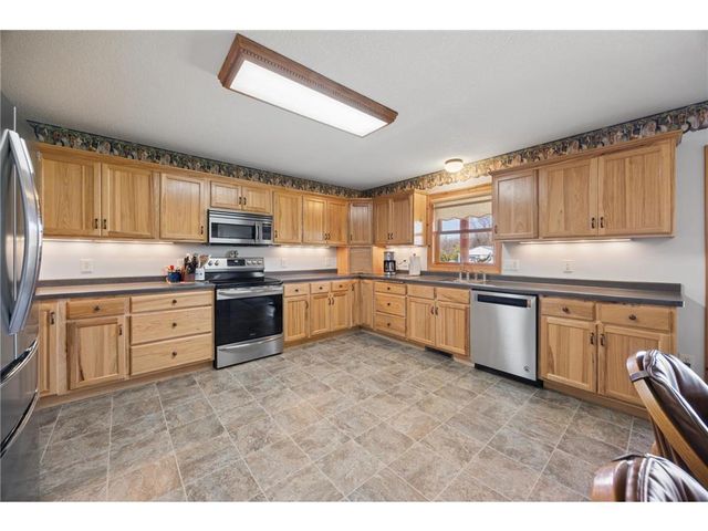 17991 Glendorado Road, Princeton, MN 55371