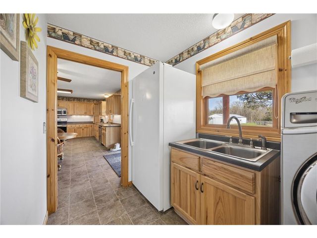 17991 Glendorado Road, Princeton, MN 55371