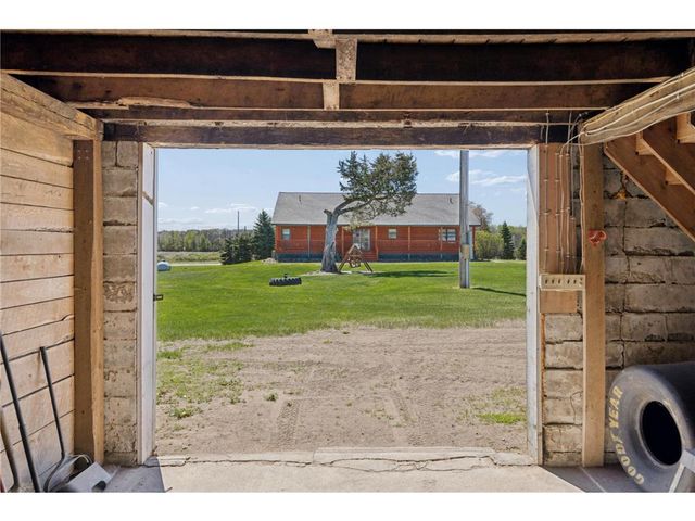 17991 Glendorado Road, Princeton, MN 55371
