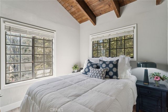 27962 West Shore, Lake Arrowhead, CA 92352