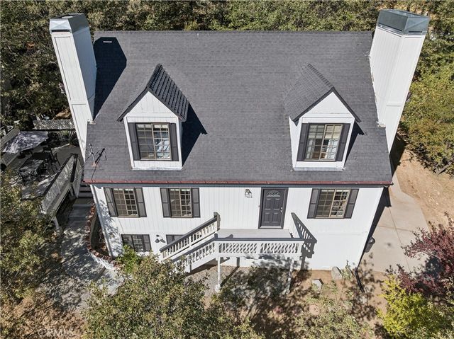 27962 West Shore, Lake Arrowhead, CA 92352