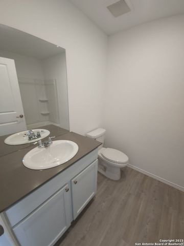 13102 Watrous Dr, San Antonio, TX 78221