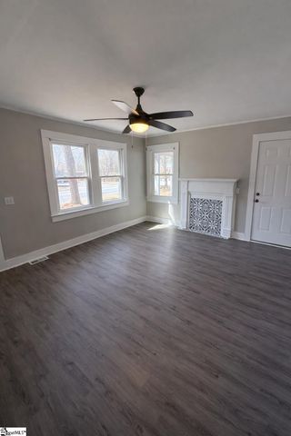 526 Church Street, Laurens, SC 29360