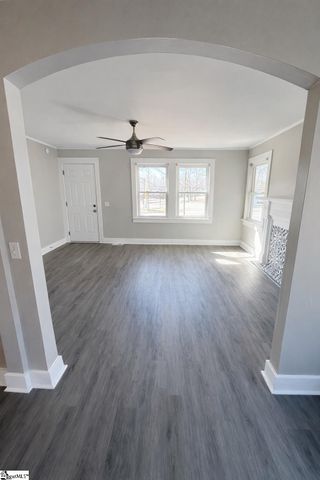 526 Church Street, Laurens, SC 29360