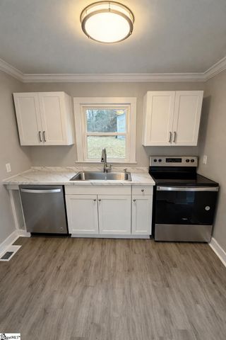 526 Church Street, Laurens, SC 29360