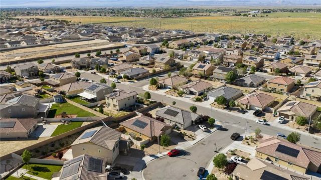 44217 Shiloh, Lancaster, CA 93535