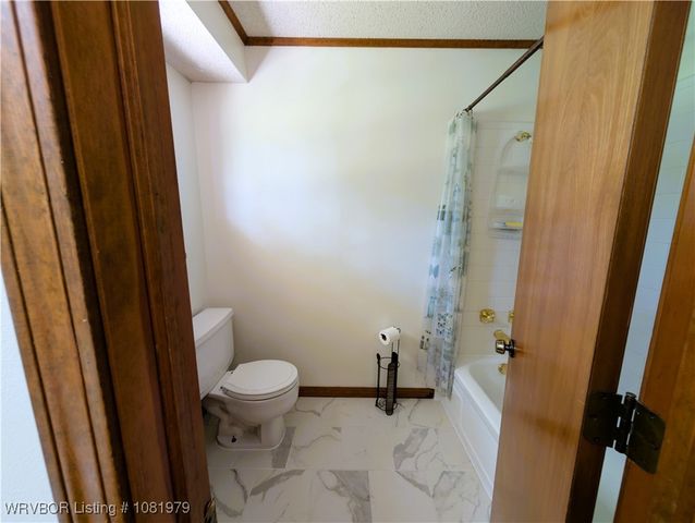 2909 Fincastle Drive, Fort Smith, AR 72908