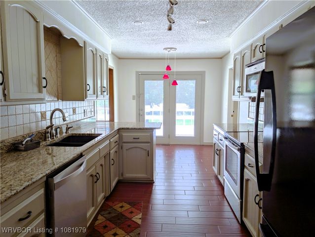 2909 Fincastle Drive, Fort Smith, AR 72908