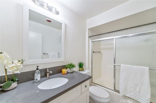 5529 Via La Mesa A, Laguna Woods, CA 92637