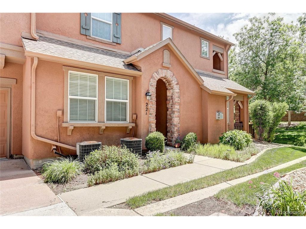 10556 Graymont Ln A, Highlands Ranch, CO 80126