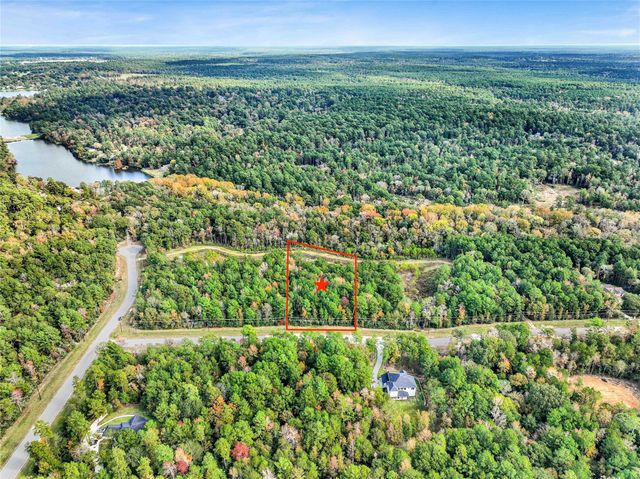 1 Sky Oak Lane, Huntsville, TX 77340