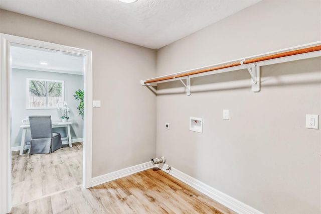 402 Bauxhall Court, Katy, TX 77450