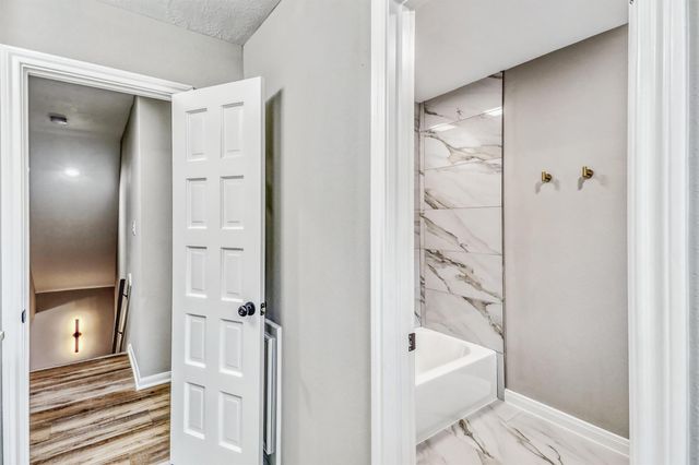 402 Bauxhall Court, Katy, TX 77450