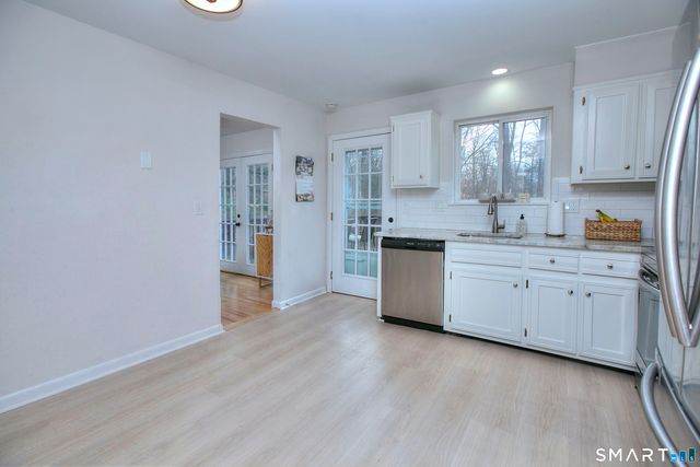 518 Bennetts Farm Road, Ridgefield, CT 06877