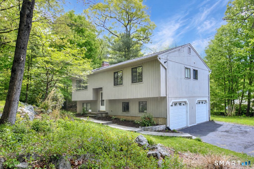 518 Bennetts Farm Road, Ridgefield, CT 06877