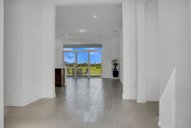 5243 Rivo Alto Circle, Westlake, FL 33470