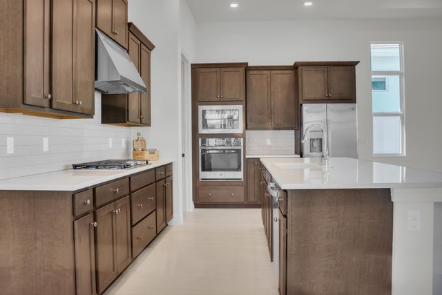 5243 Rivo Alto Circle, Westlake, FL 33470