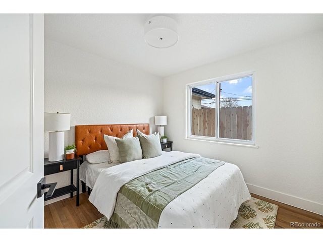 754 Dahlia St, Denver, CO 80220