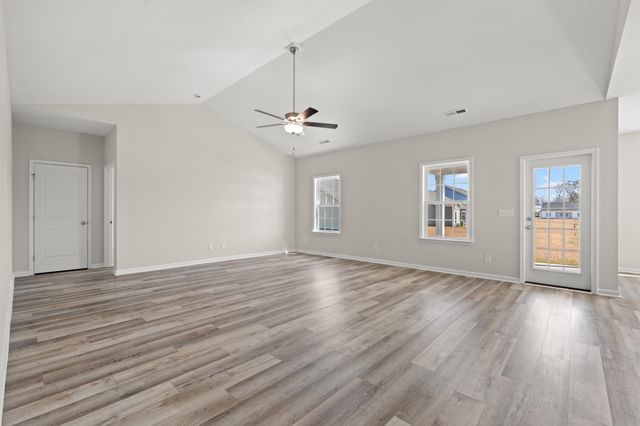 1514 Crooked Hook Rd., North Myrtle Beach, SC 29582