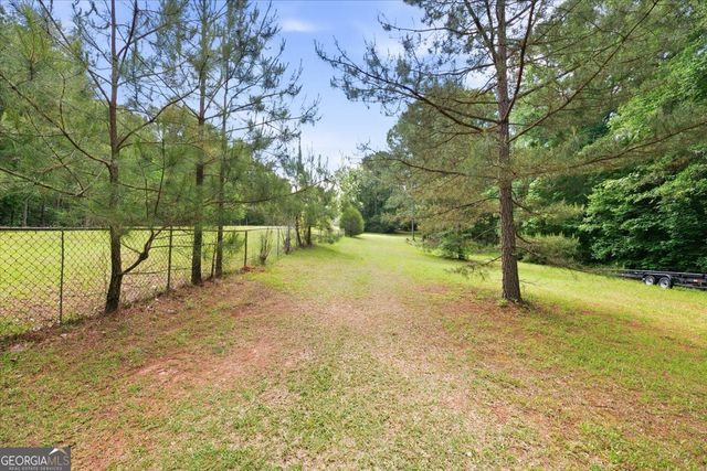 1608 Rumble Road, Forsyth, GA 31029