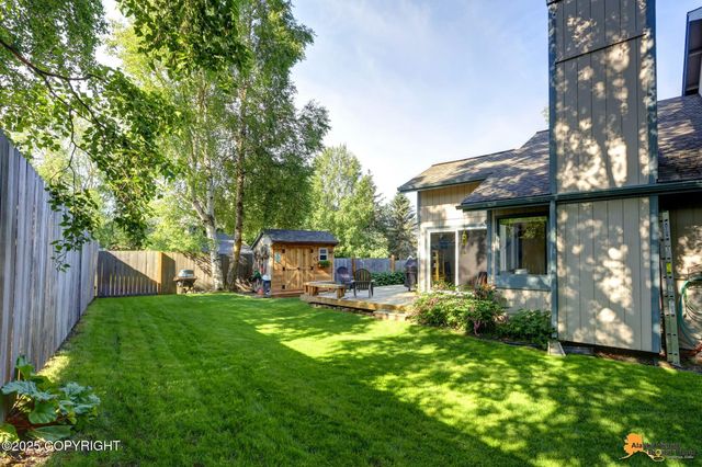 9606 Reliance Drive, Anchorage, AK 99507