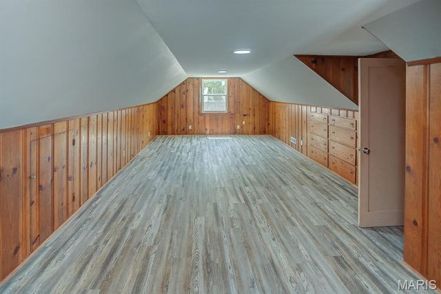 2400 Alby Street, Alton, IL 62002