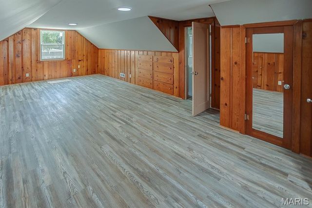 2400 Alby Street, Alton, IL 62002