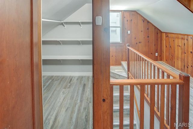 2400 Alby Street, Alton, IL 62002