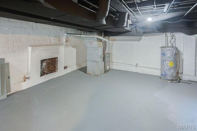 2400 Alby Street, Alton, IL 62002