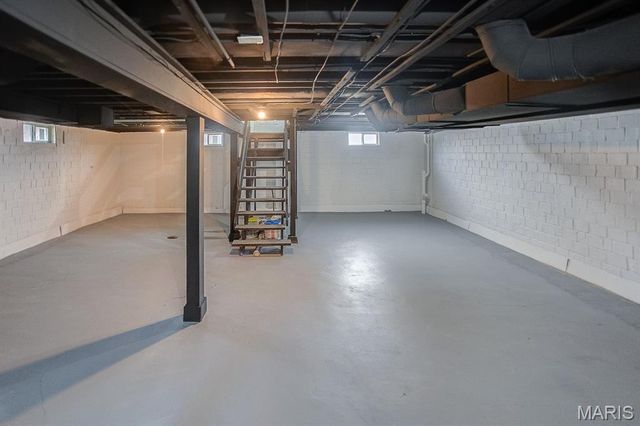 2400 Alby Street, Alton, IL 62002