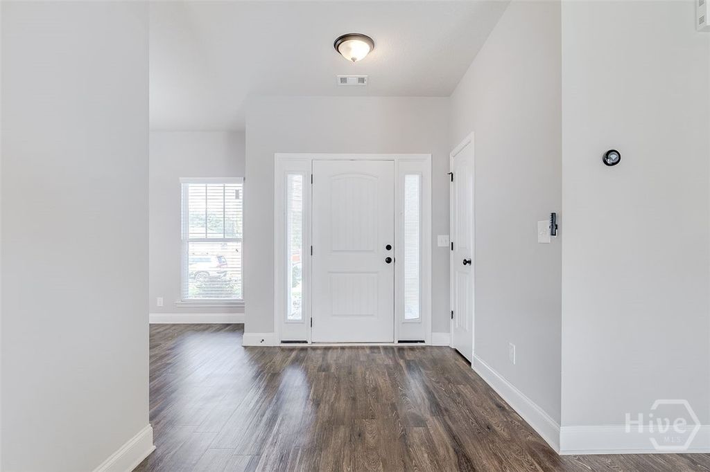 Image 4 of property listing at 123 Thoroughbred Drive, Guyton, GA 31312