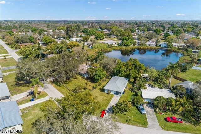 2826 West RD, Fort Myers, FL 33905