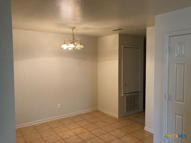 2703 Seabiscuit Drive, Killeen, TX 76549