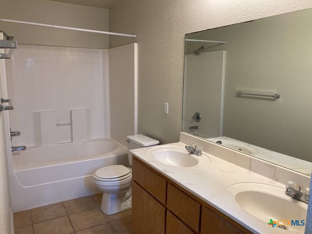 2703 Seabiscuit Drive, Killeen, TX 76549