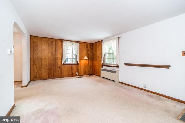 640 S TOWAMENCIN AVE, Lansdale, PA 19446