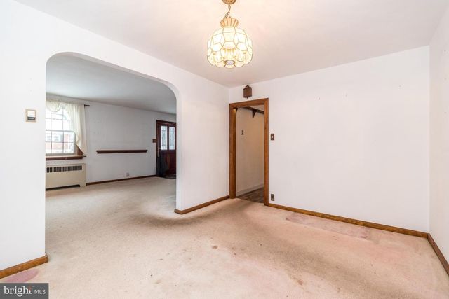 640 S TOWAMENCIN AVE, Lansdale, PA 19446