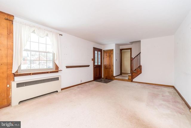 640 S TOWAMENCIN AVE, Lansdale, PA 19446