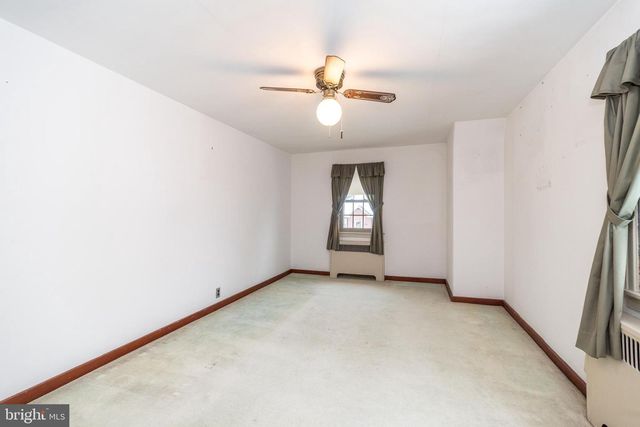 640 S TOWAMENCIN AVE, Lansdale, PA 19446