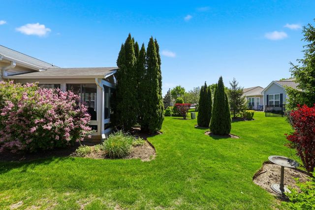 13243 Sierra Glen Road, Huntley, IL 60142
