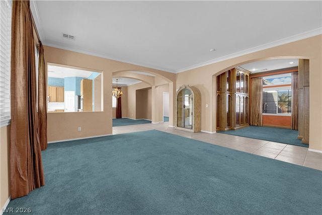 745 Diamond Bend Avenue, Las Vegas, NV 89123