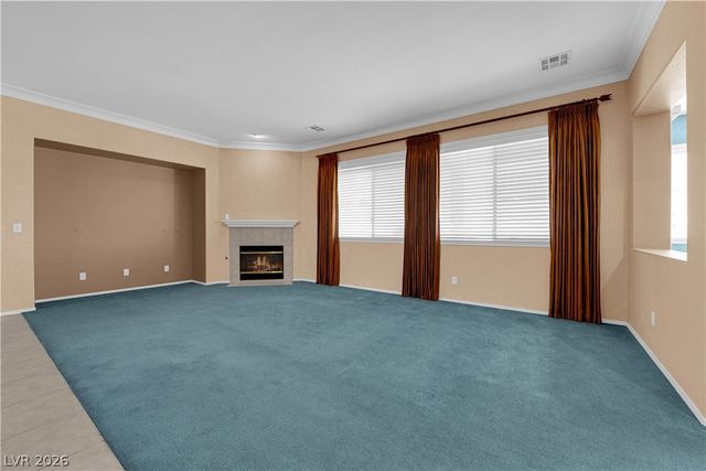 745 Diamond Bend Avenue, Las Vegas, NV 89123