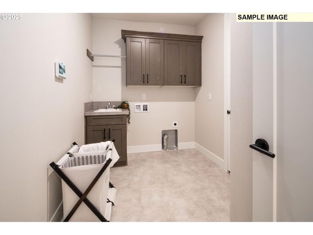 1205 S MOUNTAIN Pl, Ridgefield, WA 98642