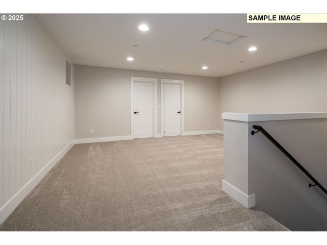 1205 S MOUNTAIN Pl, Ridgefield, WA 98642