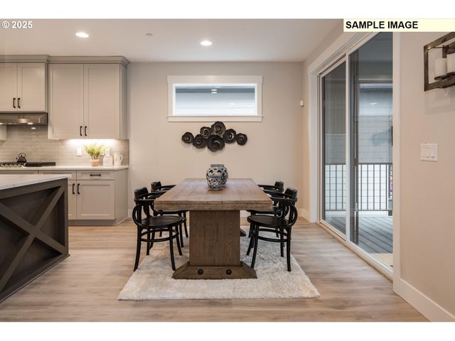 1205 S MOUNTAIN Pl, Ridgefield, WA 98642