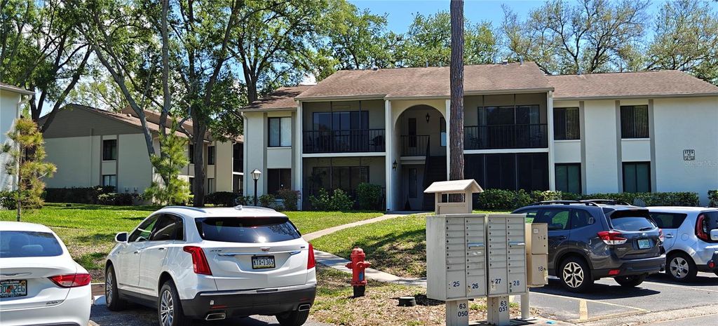 1725 PINE RIDGE WAY W D-2, Palm Harbor, FL 34684