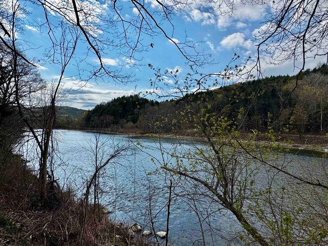 177 VT Route 14, Sharon, VT 05065