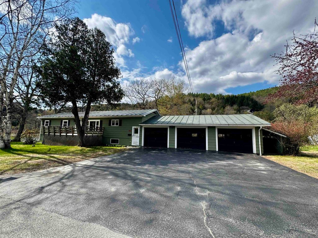 177 VT Route 14, Sharon, VT 05065